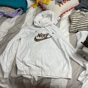 Nike sweatshirt